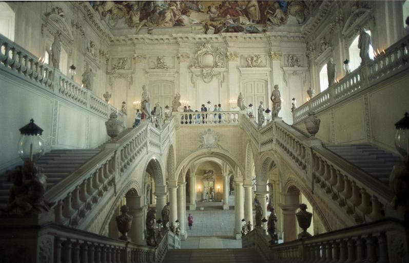 Juni 1988 Würzburg Führung einer Besuchergruppe durch die Residenz